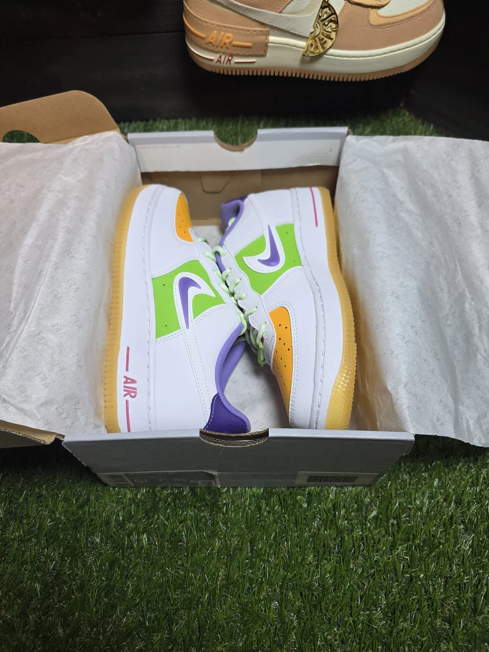 Kids' 5.5y Nike Air Force 1 LV81 Sneakers — White with Orange, Green & Purple
